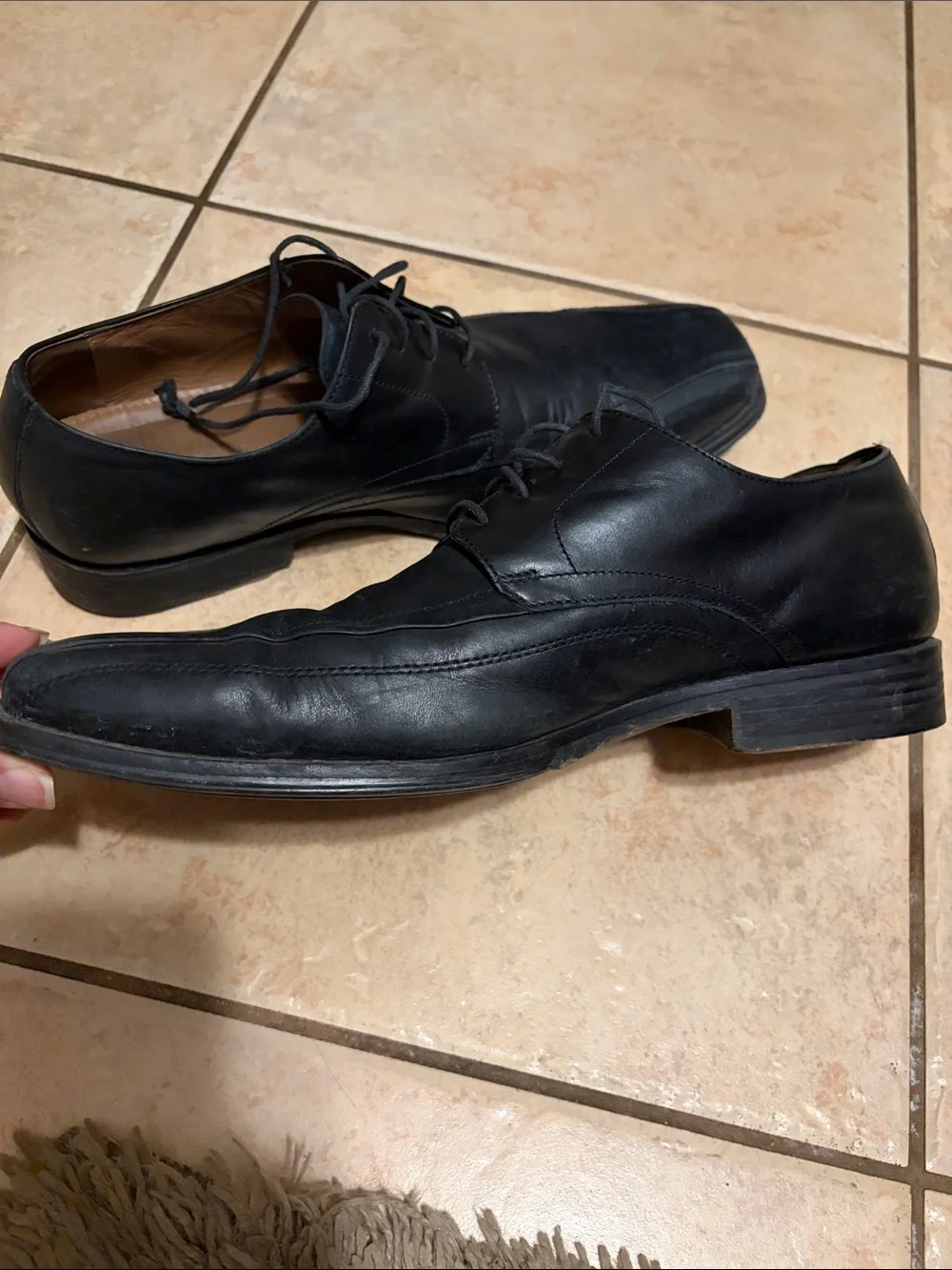 Johnston & Murphy Men's Black Leather Lace-Up Oxfords